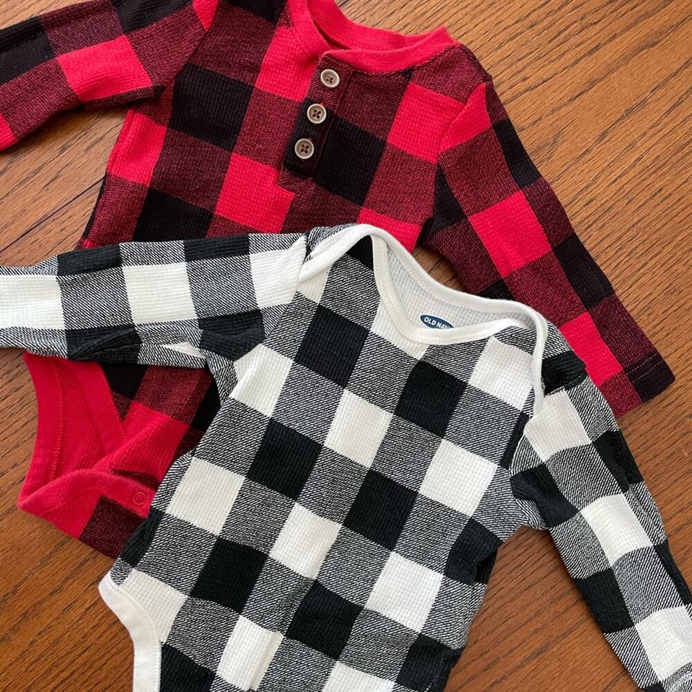 Old Navy 2 Plaid Bodysuits 3-6m